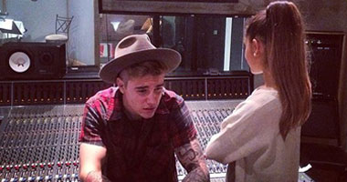 صورة تجمع جاستين بيبر وأريانا تثير الشائعات