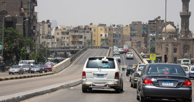 المرور يعيد فتح كوبرى السيدة عائشة بسبب الكثافات وتأجيل الإصلاحات