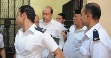 تأجيل محاكمة أنس الفقى لاتهامه بالكسب غير المشروع لـ14 ديسمبر