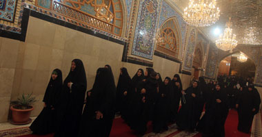 بالصور.. آلاف الشيعة يتوافدون على بغداد لإحياء ذكرى الإمام الكاظم