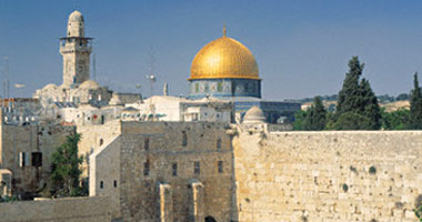 مطالب بوقف سرقة إسرائيل للمقدسات الإسلامية والمسيحية بالقدس