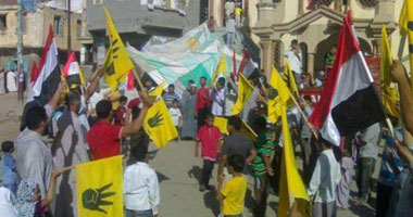 بدء توافد شباب الإخوان لمنطقة عرب المعادى لتنظيم مسيرة