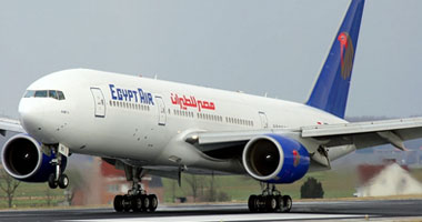 عودة طائرة مصر للطيران لمطار هيثرو بعد إقلاعها لأسباب فنية