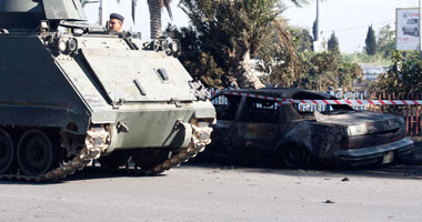 الصليب الأحمر اللبنانى ينشر سيارات إسعاف مع بدء عملية فجر الجرود العسكرية