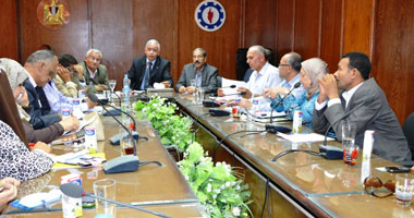 محافظ السويس: فرص العمل بمشروع القناة الجديدة لأبناء المحافظة