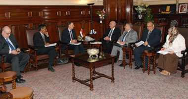 وزير الزراعة يبحث مشاركة البنك الدولى فى مشروع استصلاح المليون فدان