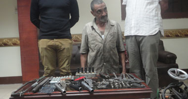 القبض على خراط يتخذ ورشته لتصنيع الأسلحة النارية بمنشأة ناصر