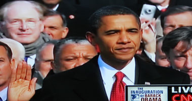 بالفيديو..أوباما يؤدى "اليمين" ويعد بعهد جديد