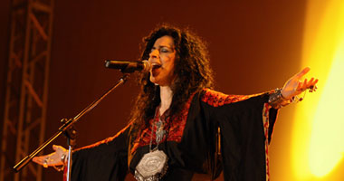 ريم بنا تفتتح أمسيات مهرجان القدس 2013 بغناء ألبومها الجديد