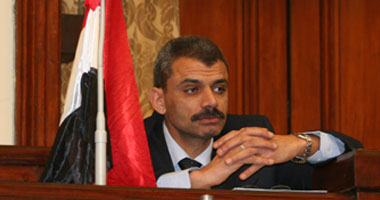 عضو بالجبهة المصرية يتهم مجهولين بسرقة ملفات مرشحى قائمة مصر قبل تقديمها