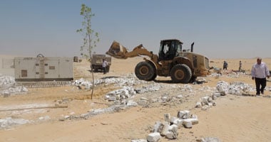 بالفيديو.. حملة لإزالة التعديات على أراضى الآثار بوادى النطرون