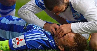 بالفيديو .. لاعب أوكرانى ينقذ منافسه من الموت قبل أن يبتلع لسانه