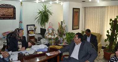 وزيرة القوى العاملة: كرامة العامل من أساسيات "المفاوضة الجماعية"