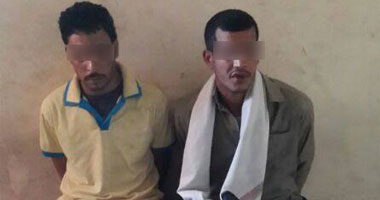 مباحث مركز قليوب تضبط عاطلين بحوزتهما أسلحة نارية و2 كيلو بانجو 