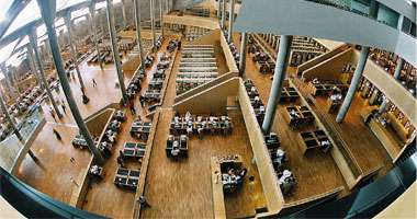 اعرف كل شىء عن الغرف البحثية بمكتبة الإسكندرية ومن يمكنه استخدامها؟