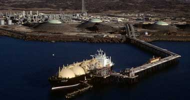 رويترز:مستحقات شركات البترول الأجنبية لدى مصر ترتفع إلى 3.2 مليار دولار