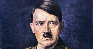 العثور على أكواب عليها صور هتلر والصليب المعقوف بحوزة مصطافين ألمان