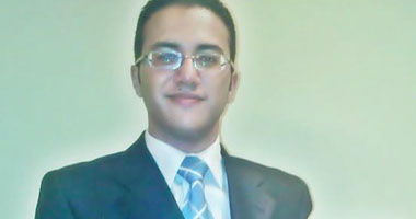 شاب مصرى يستعد لتطبيق مشروعه لاستبدال حديد التسليح بجريد النخل