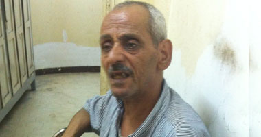 عم خليل يعيش داخل عباءة الخواجات