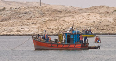 عرض 34صيادا على نيابة رشيد بكفر الشيخ عقب عودتهم من ميناء زوارة الليبى