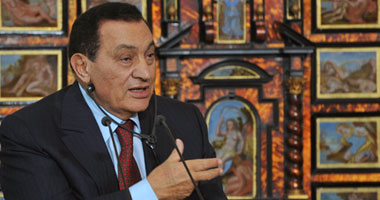 مبارك يفتتح قمة "النيباد" بشرم الشيخ