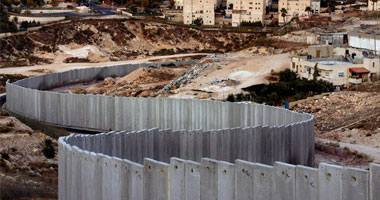 إسرائيل تصادر أراض جنوب الضفة لتوسيع مستوطنات "غوش عتصيون"