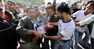 استشهاد 32 فلسطينياً ومقتل جنديين إسرائيليين 