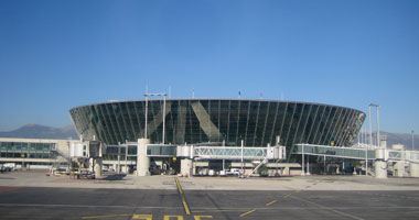 مطار نيس: الرحلات الجوية لم تتأثر رغم الأحداث المروعة