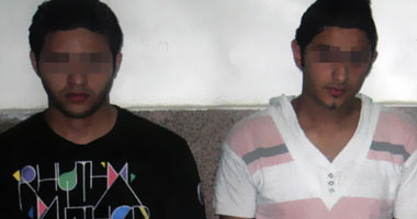 ضبط طالبين قبل ترويجهما 300 تذكرة مزورة لمباراة الأهلى والترجى