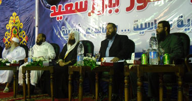 الداعية الإسلامى أحمد فريد من بورسعيد: مصر تعيش لحظات قاسية