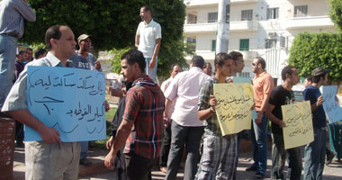 بالصور.. مظاهرة لتحالف الجبهة الوطنية بالإسماعيلية ضد الإخوان