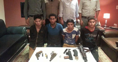 ضبط تشكيل عصابى تخصص فى سرقة السيارات بالإكراه بالقليوبية 