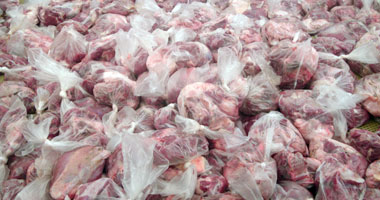 ضبط 100 كيلو جرام من اللحوم والدواجن الفاسدة بالإسماعيلية