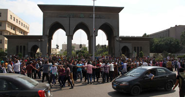 جامعة الأزهر تقطع الكهرباء عن المدينة الجامعية بعد اشتباكات الإخوان