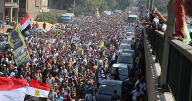 مسيرة الاستقامة وخاتم المرسلين لـ"المحظورة" تصل كوبرى فيصل 