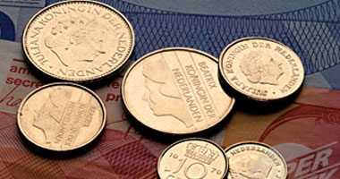 العثور على كنز من العملات القديمة فى بريطانيا