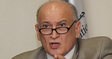 حسين منصور: جهاز "سلامة الغذاء" مازال يتبع مجلس الوزراء