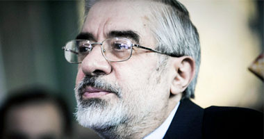 رئيس السلطة القضائية فى إيران ينتقد روحانى بسبب حسين موسوى  