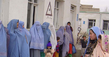 "أ ش أ": عشرات الأفغانيات يتظاهرن بسبب حرمان "طالبان" المرأة من حق التوظف