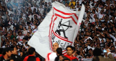 جماهير الزمالك تتوافد على النادى لمؤازرة ميدو فى أول مران