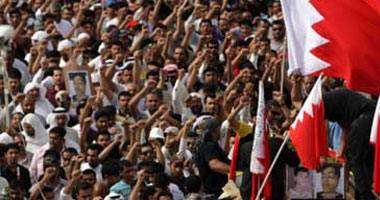 تفريق آلاف المتظاهرين بالقوة قرب المنامة