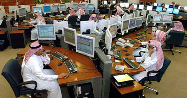 "معهد التمويل" يتوقع تراجع نمو اقتصاد الخليج إلى 4% فى 2014