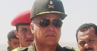 قائد المنطقة الغربية: المناورة "رعد" تهدف لطمأنة المصريين على قدرات القوات المسلحة