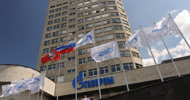 "غازبروم" الروسية وأوزبكستان توقعان خارطة طريق للتعاون في صناعة الغاز