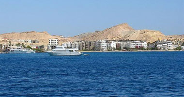 مصر تطرح 1.1 مليون متر لإنشاء مشروعين سياحيين على البحر الأحمر