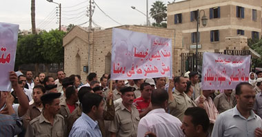 بالفيديو ..مدير أمن كفر الشيخ يقف حداداً على شهداء الشرطة بالمحافظة