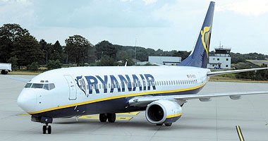 "رايان إير" للطيران تعتزم الاستحواذ على شركة الخطوط القبرصية