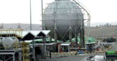 بلومبرج: استئناف ليبيا ونيجيريا إنتاج النفط يربك الأسواق قبل اجتماع الجزائر