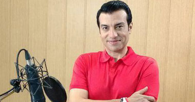 إيهاب توفيق يسلم ألبومه "عمرى ما أنسى" لشركة مزيكا استعدادا لطرحه