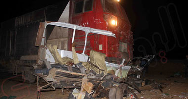 فى ذكرى مقتل 50 طفلا بحادث أسيوط.. مصرع وإصابة 52 مواطنا تحت عجلات قطار "دهشور".. و"إبراهيم الدميرى" وزير ارتبط اسمه بسفك دماء المصريين على القضبان.. والمتهم دائما "عامل المزلقان"